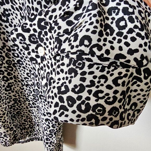 EUC LIKE NEW LOFT PRINTED SPLIT V NECK LONGSLEEVES TOP SIZE XL - Picture 8 of 13